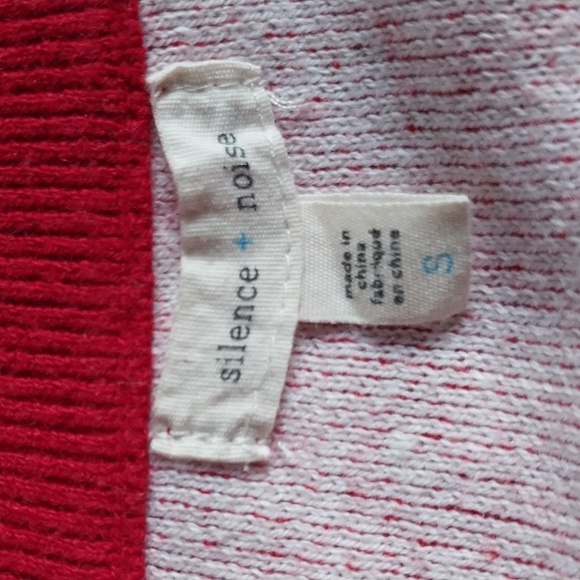 Silence & Noise crop top Sweater sz S - Picture 5 of 5